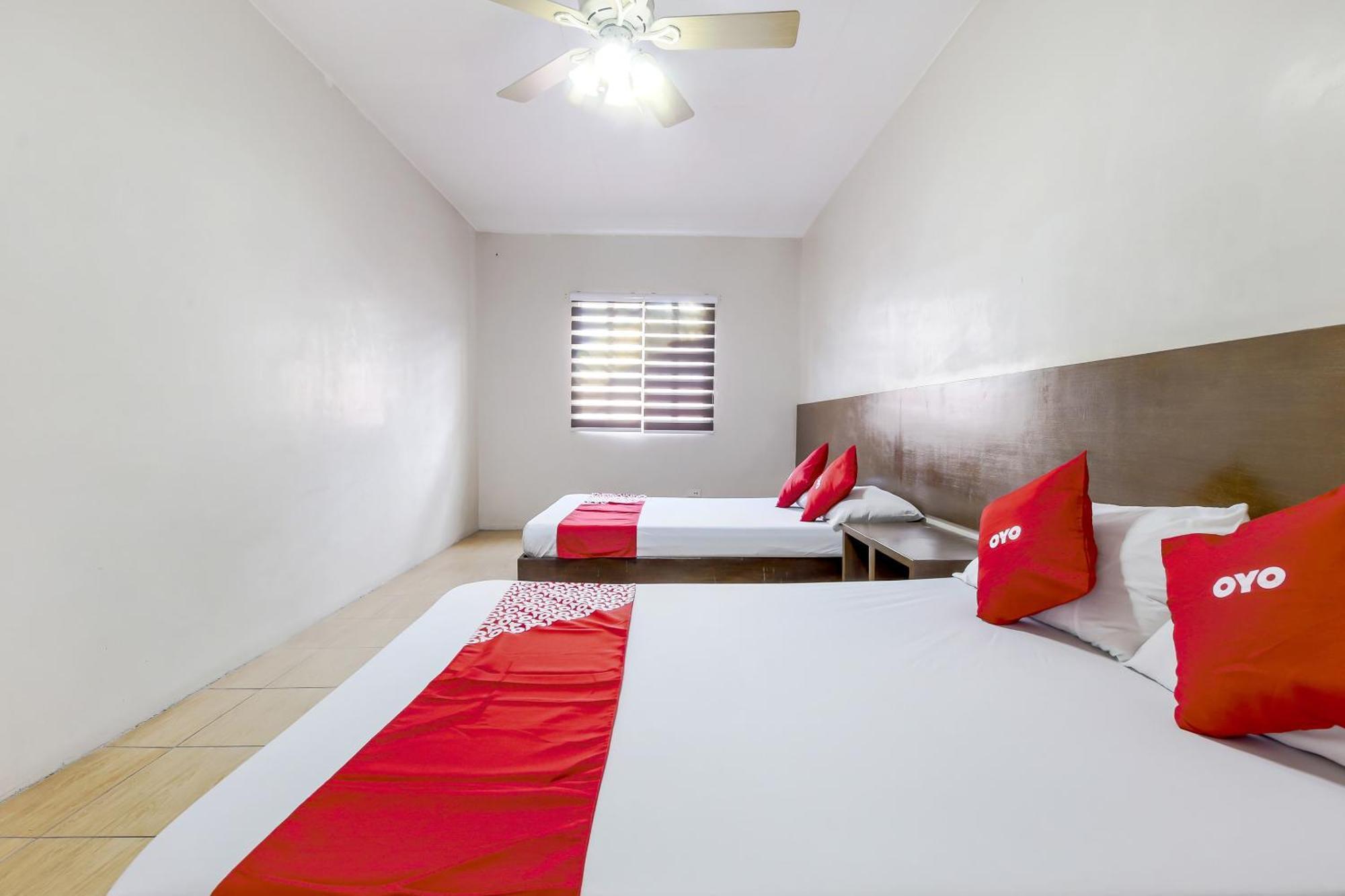 Metro Deluxe Residences Pasay Exterior foto