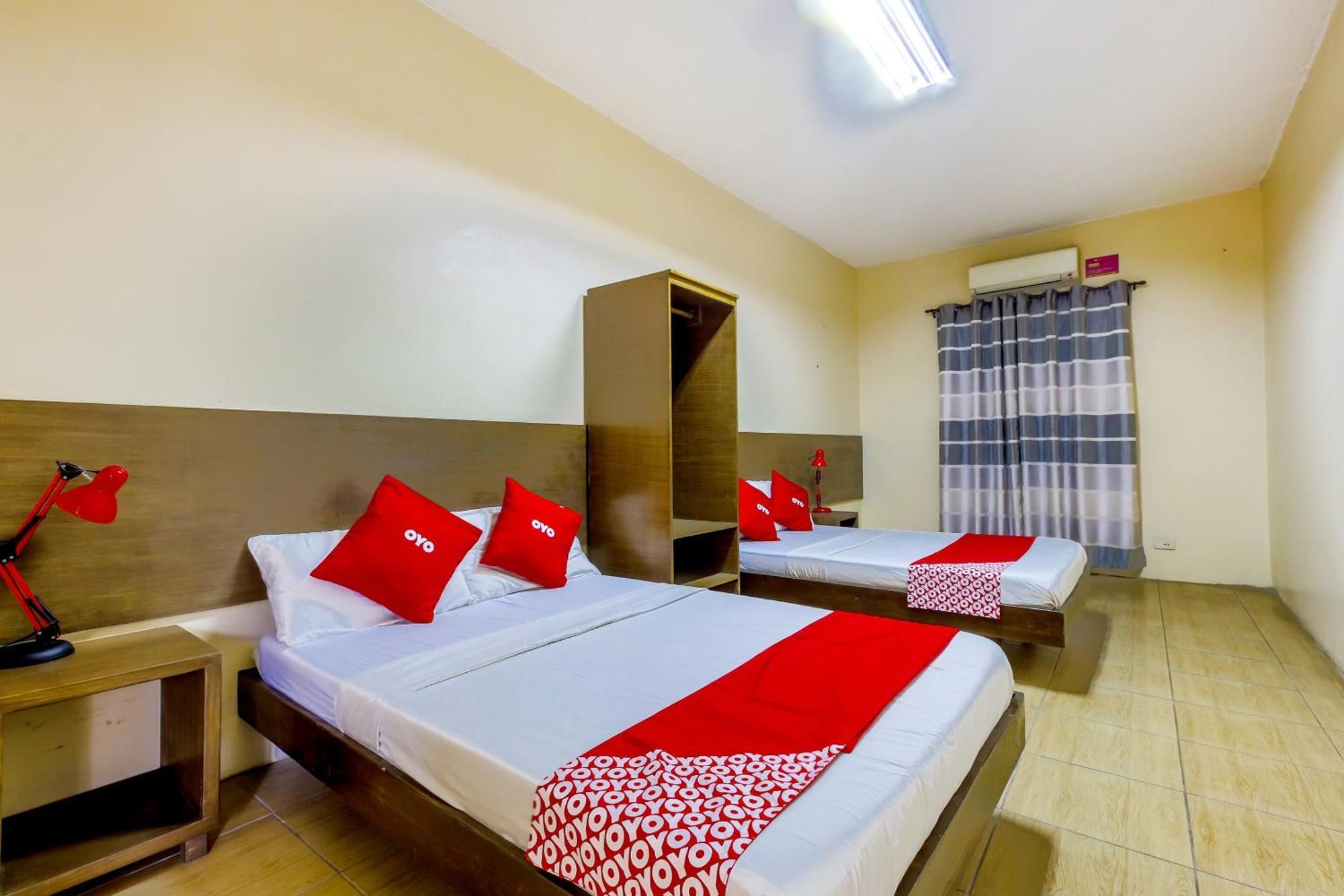 Metro Deluxe Residences Pasay Exterior foto